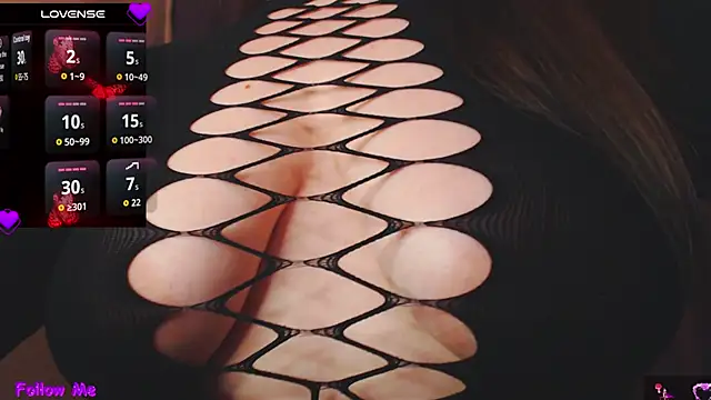 mia-joy online show from November 25, 10:10 pm