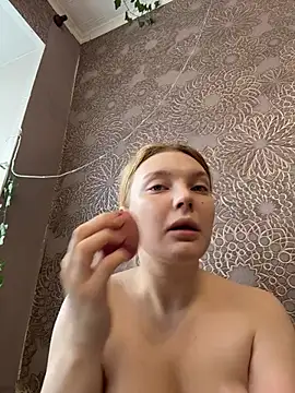 AmmyHot online show from December 14, 4:40 am