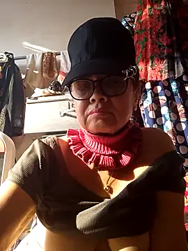 Hotestlove online show from January 11, 1:54 am