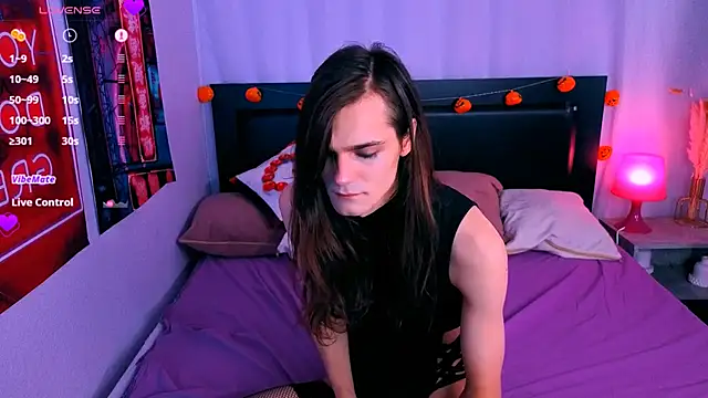 Will Will  online show from November 11, 2:03 pm