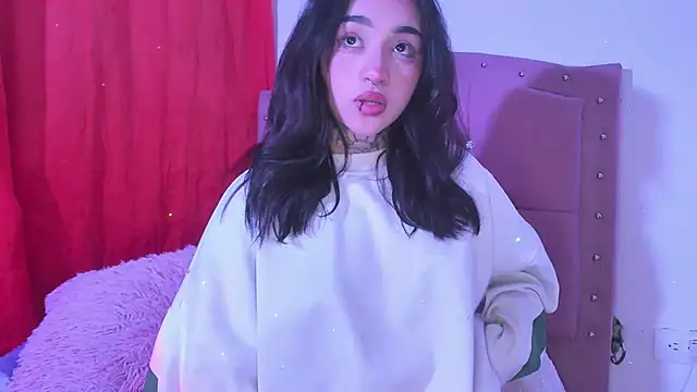 Snapshot of IrisMagiic chatting on September 24, 6:34 am IrisMagiic online show from September 24, 6:34 am