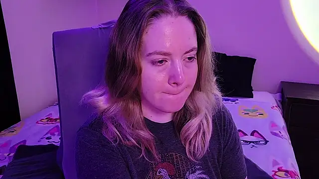 InternetFairy XO online show from February 27, 8:25 am