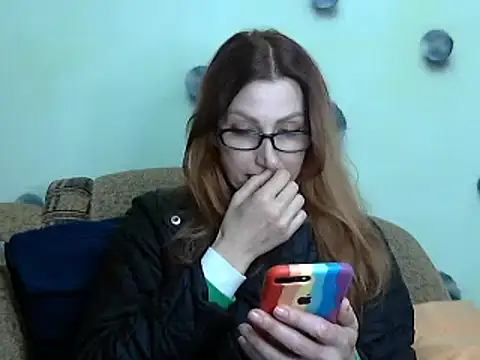 Jillian Pattie online show from February 1, 5:44 pm