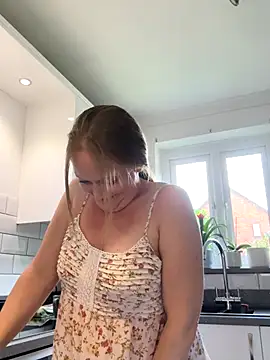 HoneyBluex online show from September 21, 2:16 pm