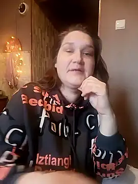 Milly Diana online show from January 10, 9:47 am