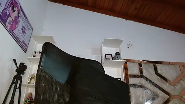 CONNY BENSS online show from October 12, 11:29 pm