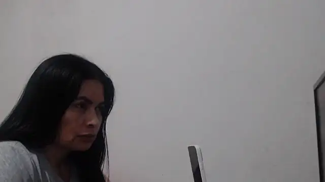 Janna099 online show from October 14, 10:56 pm