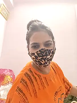 indianliza online show from December 4, 3:13 pm