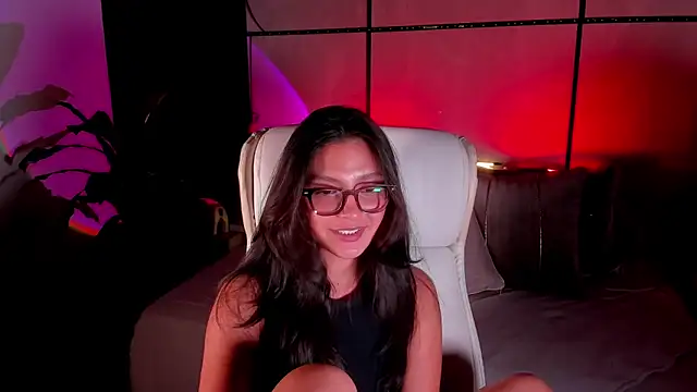 Gia Mazzon online show from February 27, 7:35 pm