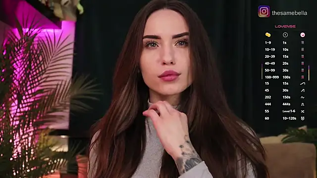 BabyYoda- online show from October 24, 5:42 pm