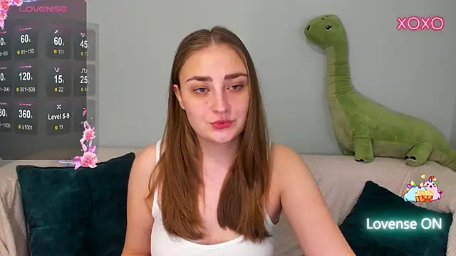 MilliStrii online show from February 6, 1:20 am