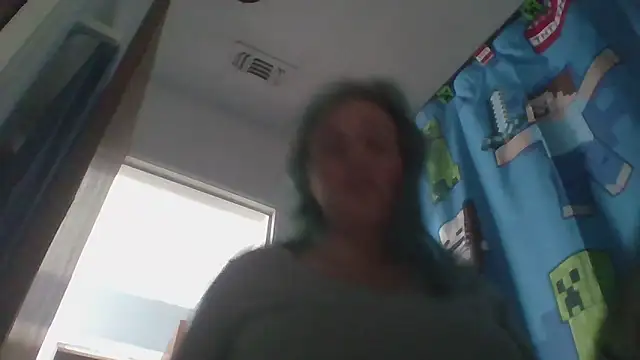 stellaquinn1775 online show from December 16, 3:18 pm