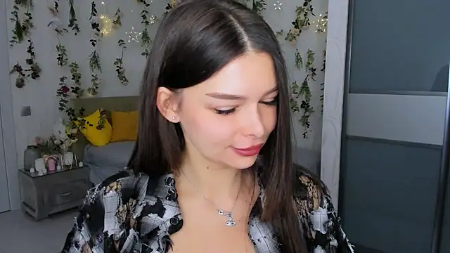 ContinentOfTranquility online show from November 21, 1:18 am