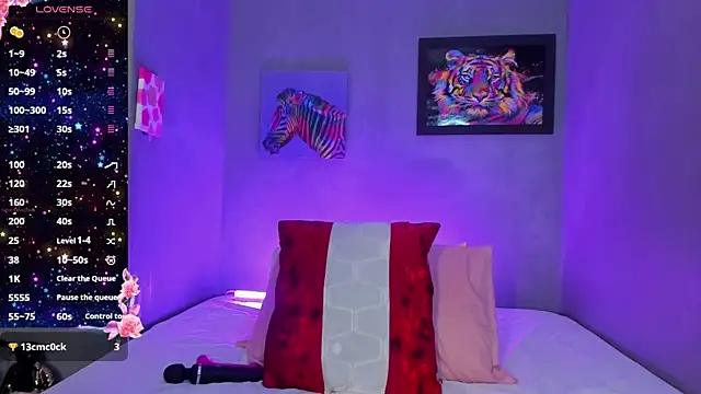 EmmaSmith06 online show from November 28, 5:49 pm