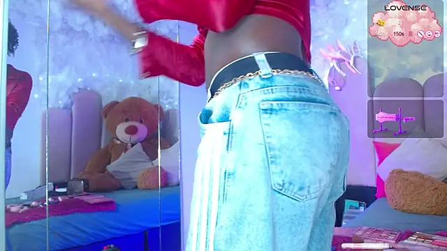 puca ebony online show from December 16, 4:57 pm