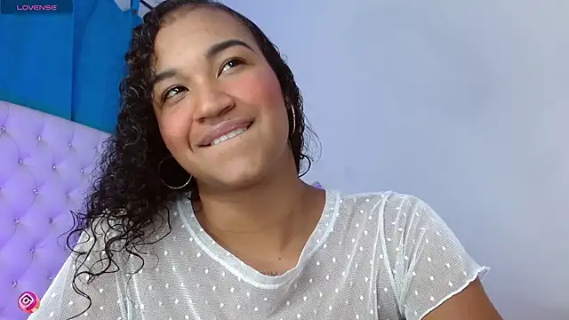 Snapshot of Alexa_priincess chatting on October 22, 8:25 pm Alexa priincess online show from October 22, 8:25 pm