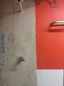 hannahb-e online show from December 18, 2:11 pm