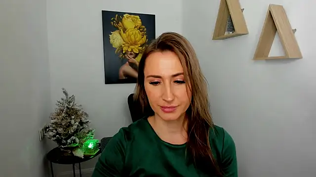 PassionGlow online show from December 3, 10:17 am