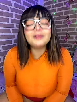 CharlotteMillers online show from September 9, 1:33 pm