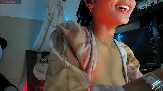 Lilithsabeth online show from November 1, 2:05 am