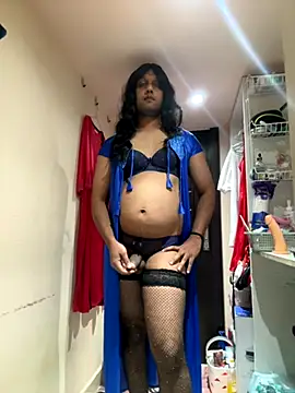 PunyClick8 online show from October 4, 5:39 pm