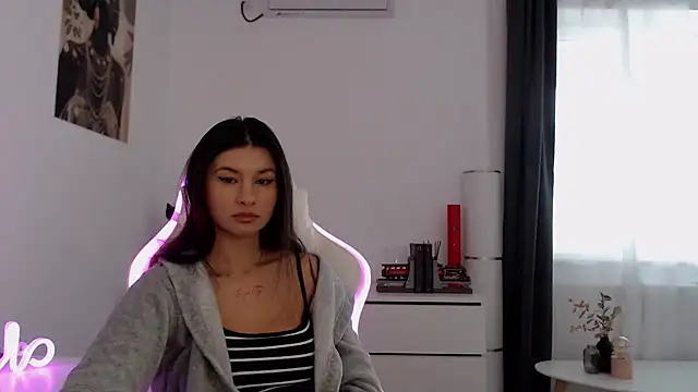 Wet Aarya  online show from October 8, 12:53 pm