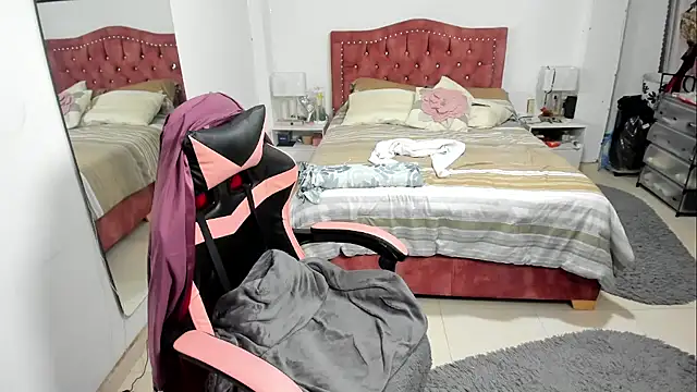 Marie Mature online show from October 25, 3:25 am