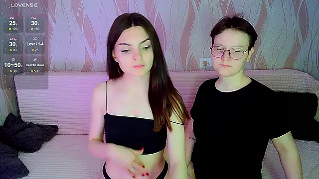  crazy baby  online show from November 15, 10:44 pm