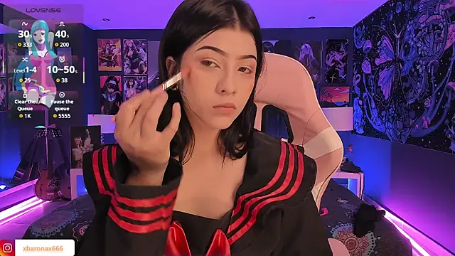 LanaKyutt online show from October 30, 1:45 pm