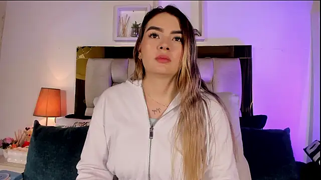 emmy r online show from February 25, 12:26 pm