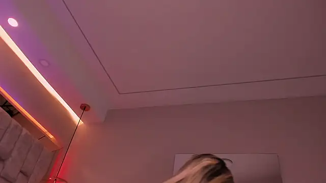 VioletaAbel online show from November 5, 11:48 am