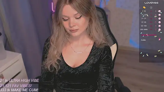 VeronaAura online show from October 12, 10:34 pm