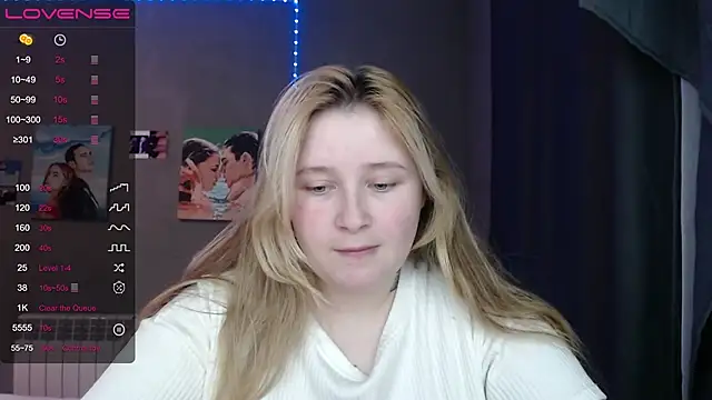 Light Luna online show from November 29, 3:38 pm