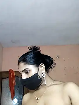 Luv Adite20 online show from October 4, 5:50 pm