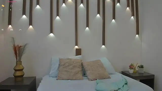 megan cooper28 online show from September 12, 7:10 pm