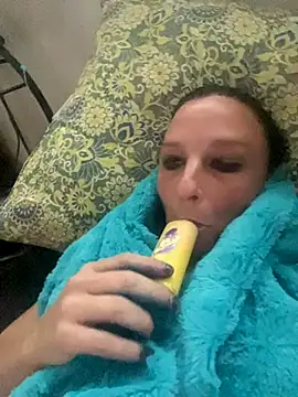 Everlyrose27 online show from October 10, 10:36 pm