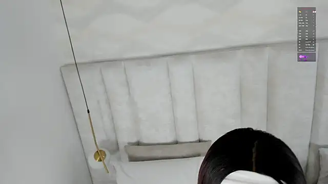 imkrystall online show from October 19, 9:06 pm