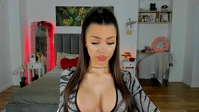 Fancy Jenn online show from January 18, 11:56 pm