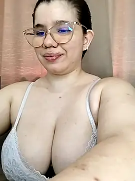 Danzel1105 online show from November 3, 5:28 pm