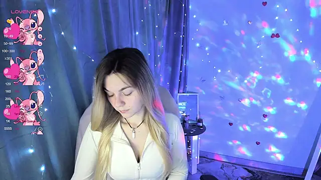 Sweet me  online show from December 1, 1:36 pm