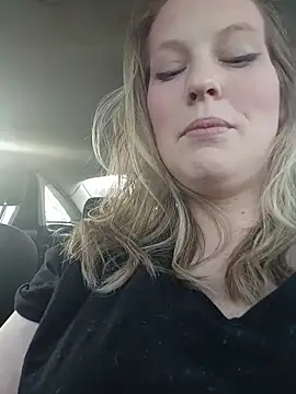 Cumonkatie online show from January 15, 2:12 pm