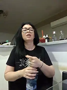 Milf Abigail online show from October 29, 2:16 am