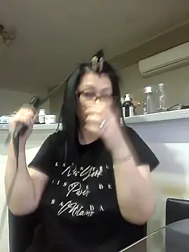 Milf Abigail online show from November 8, 5:01 am