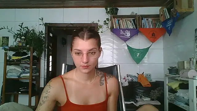 SweetyBabyDemon online show from January 18, 1:18 pm