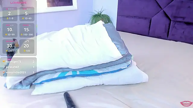 BrianaHazel online show from October 8, 1:32 am