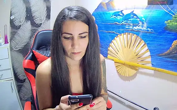 Snapshot of Catbaby32 chatting on October 25, 9:21 pm Catbaby32 online show from October 25, 9:21 pm