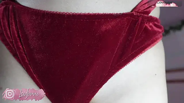 loIijanne online show from February 26, 12:20 am