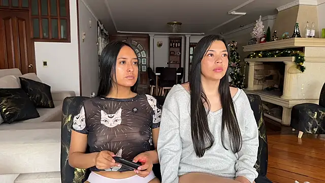 2SummerLove1 online show from December 22, 2:42 pm