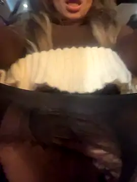 greedybratt online show from December 5, 4:12 am