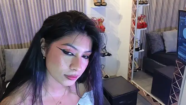 Snapshot of LissaWiild chatting on September 23, 8:29 pm LissaWiild online show from September 23, 8:29 pm